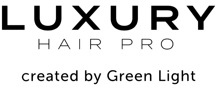 تم تصميم شعار Luxury Hair Pro بواسطة Green Light، ويتميز بالخط العريض والجماليات الحديثة، وهو مثالي لعلامات العناية بالشعر.